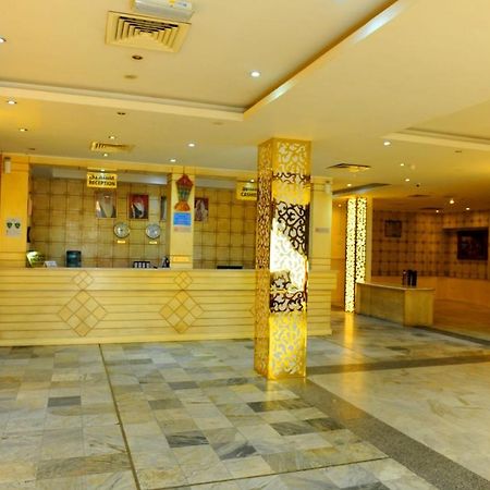 فندق البحرين بلازا المنامة المظهر الخارجي الصورة